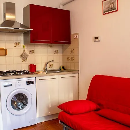 Piscina E Posto Auto Per Un Relax A 400 Mt Dal Mare * Pietra Ligure