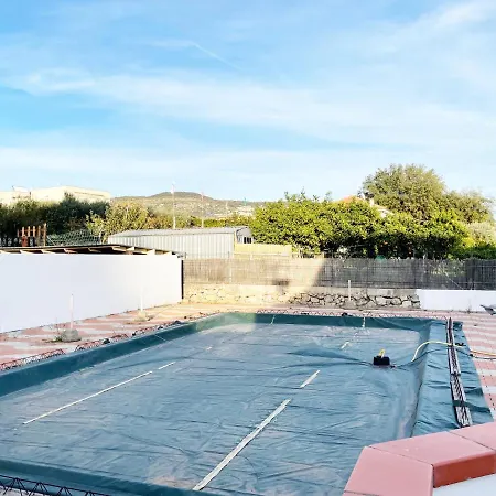 Piscina E Posto Auto Per Un Relax A 400 Mt Dal Mare